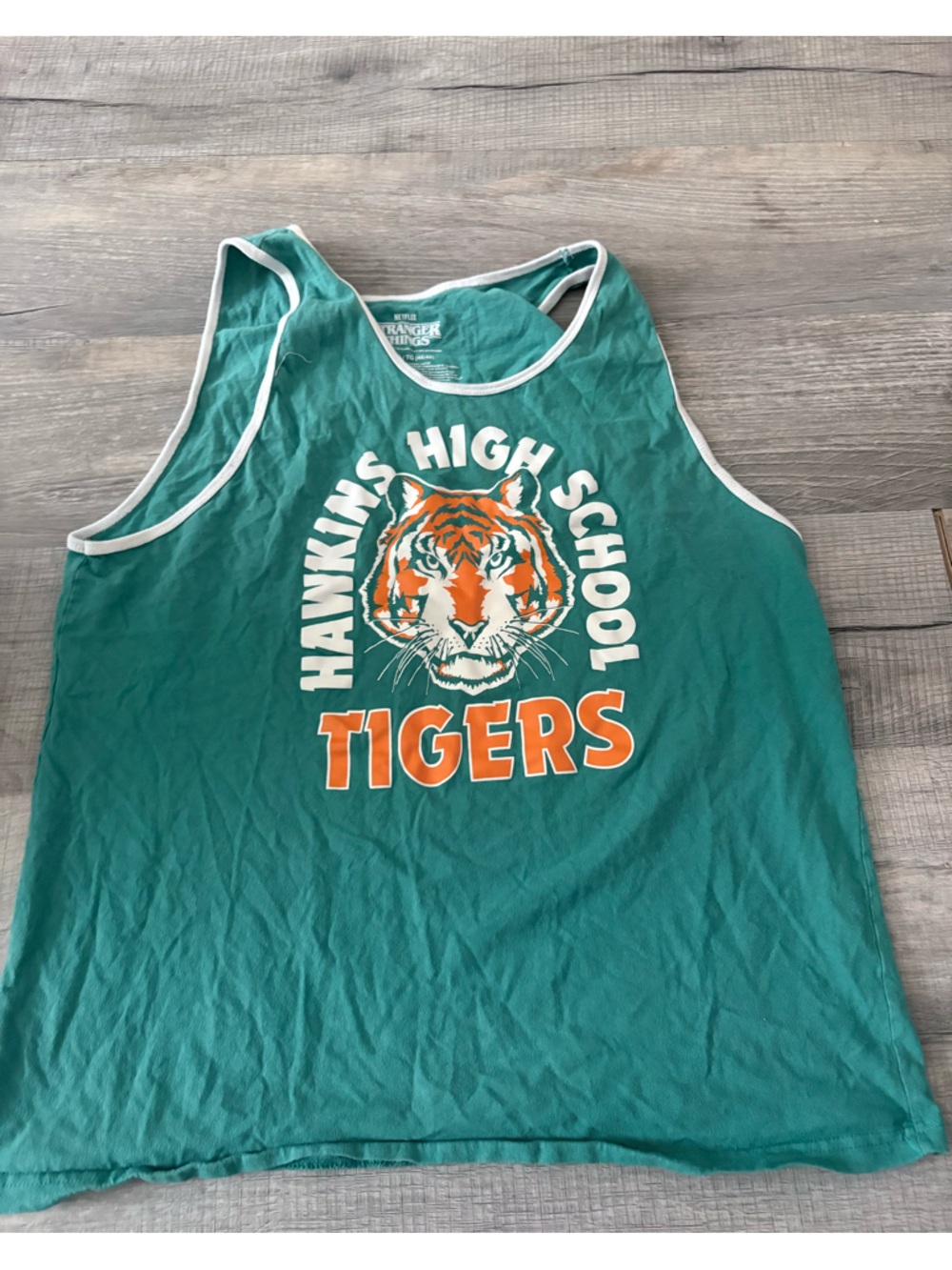 Netflix Stranger Things Hawkins High School Tiger Tank Top. Size XL Unisex men’s